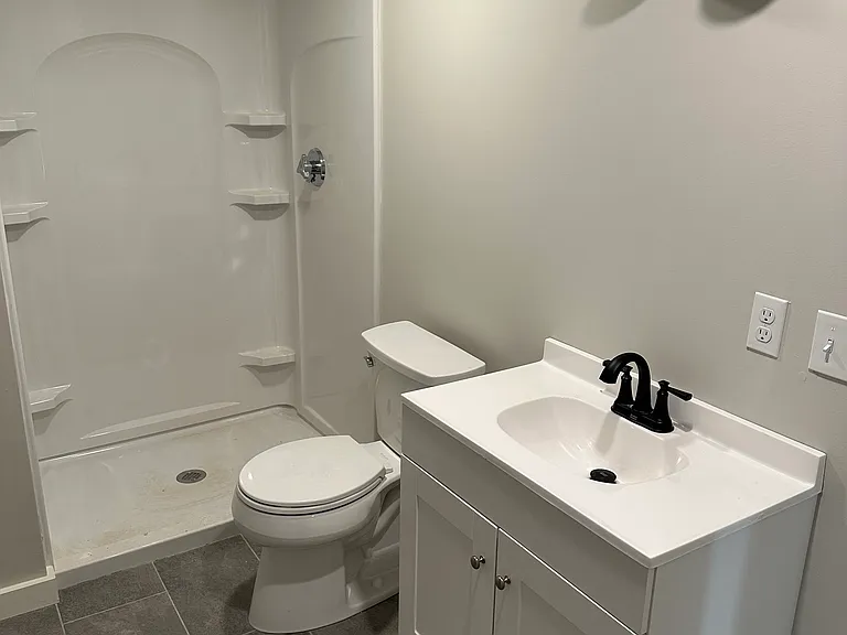 7 Oak St #3 — Photo 5