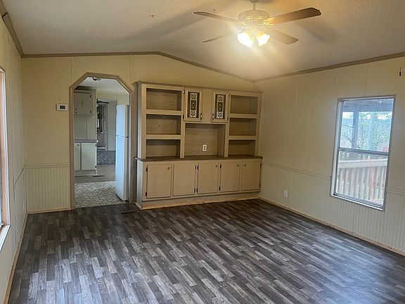 2nd image of 230 Eagle Dr