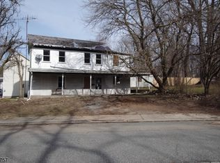 3 4th St, Belvidere, NJ