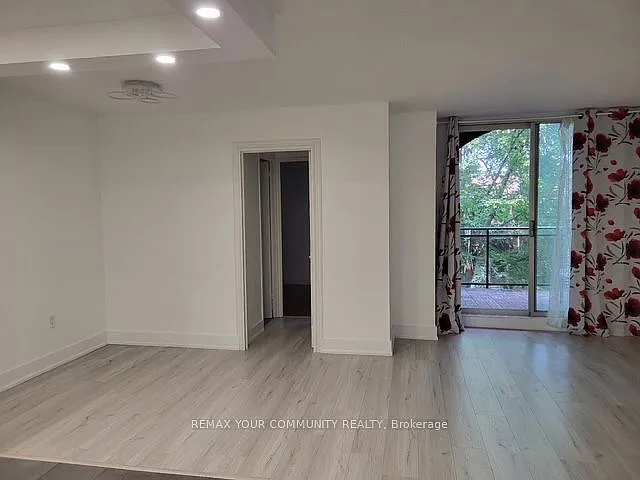 16 A Elgin St #227 — Photo 5