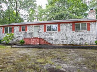 16119 Sandwave Rd, Chester, VA 23831