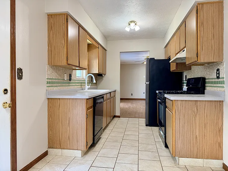 14135 De La Tour Dr — Photo 4