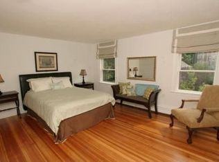 108 Naples Rd #R2, Brookline, MA 02446