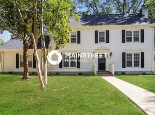 109 W Pecan Valley St, Collierville, TN 38017