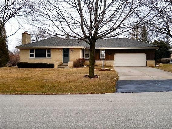 1st image of 4700 W Fountain Ave