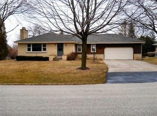 4700 W Fountain Ave, Brown Deer, WI 53223