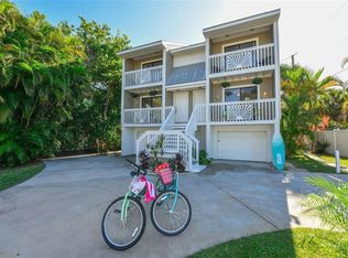 312 Canal Rd, Sarasota, FL 34242