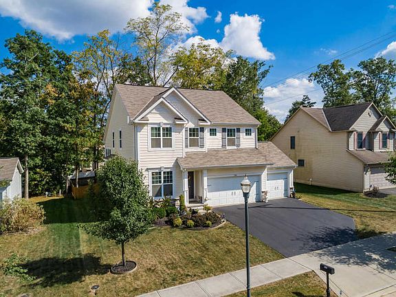 3rd image of 298 Seatrain Dr