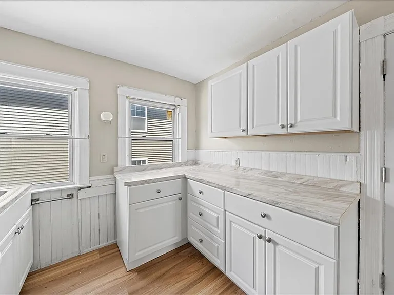 53 1/2 Sterling Ave #2 — Photo 1