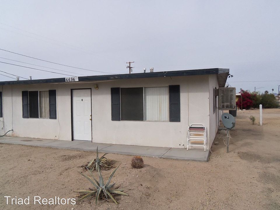 1st image of 6696 Smoketree Ave