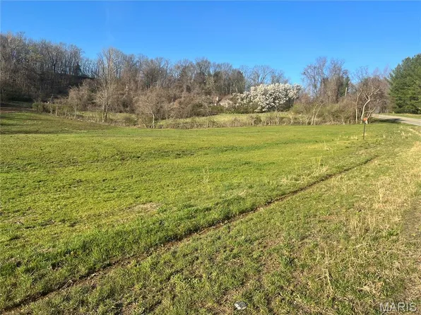 0 Crowning Tree Dr, Labadie, MO 63055