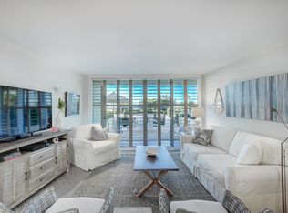 200 Ocean Trail Way APT T4, Jupiter, FL 33477