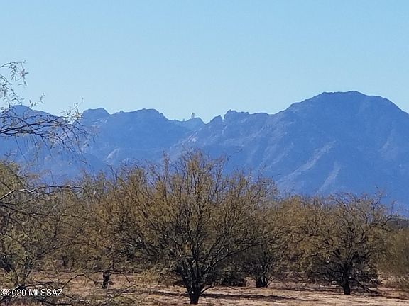 5th image of 9030 S Honeysuckle Farm Trl