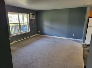 513 N Broadway St APT B, Mentone, IN 46539