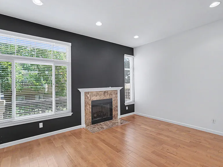 437 Camille Cir #1-11 — Photo 20