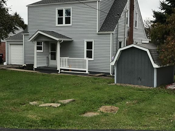 2nd image of 1402 Colerain Pike