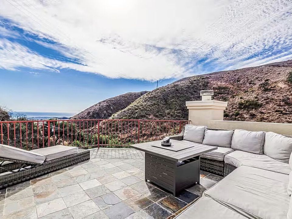 1st image of 4345 Escondido Trl