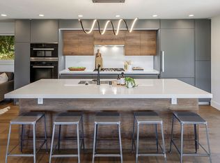 105 Oak Ridge Rd, San Rafael, CA 94903