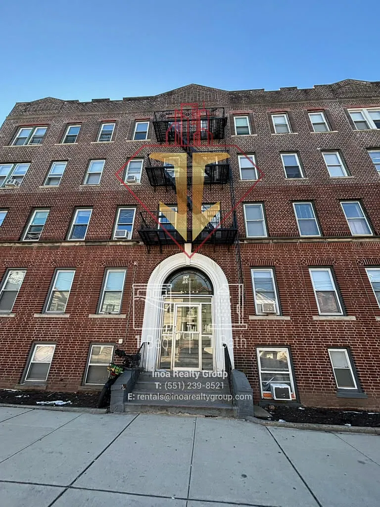 1 bed, $1,850 — Photo 1