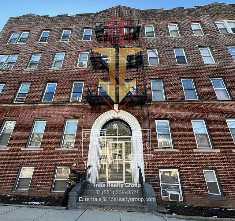 169 Manhattan Ave #48A