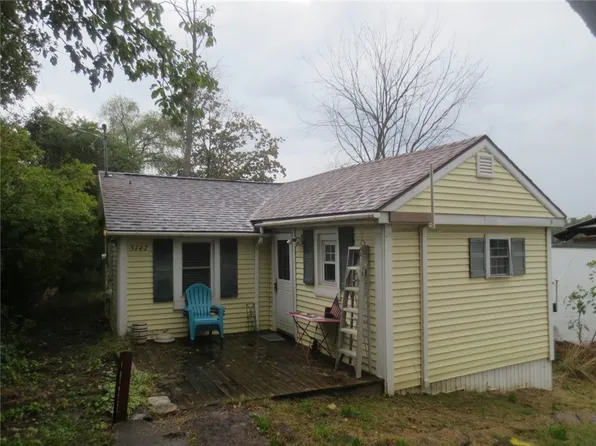 5147 State Route 31 W, Newark, NY 14513