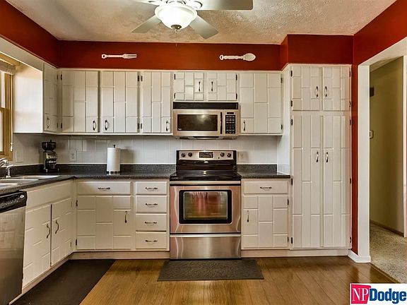 5th image of 6042 N 109th St
