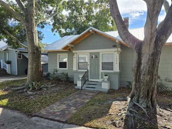 1306 E Boyer St, Tarpon Springs, FL 34689