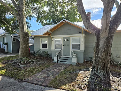 1306 E Boyer St Photo 1