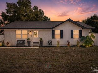 5365 Harmony Ln, Gulf Breeze, FL 32563