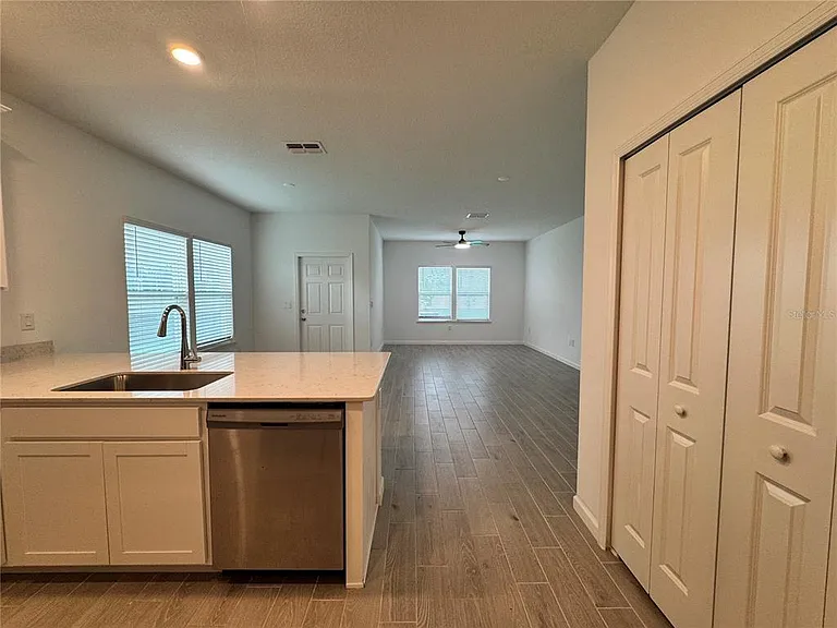 3339 SE 37th Avenue Rd — Photo 8