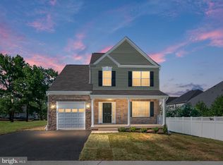 821 Essex Ave, Essex, MD 21221