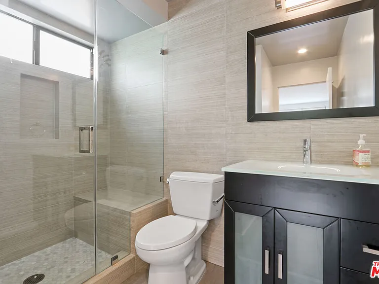3004 Glenn Ave — Photo 5