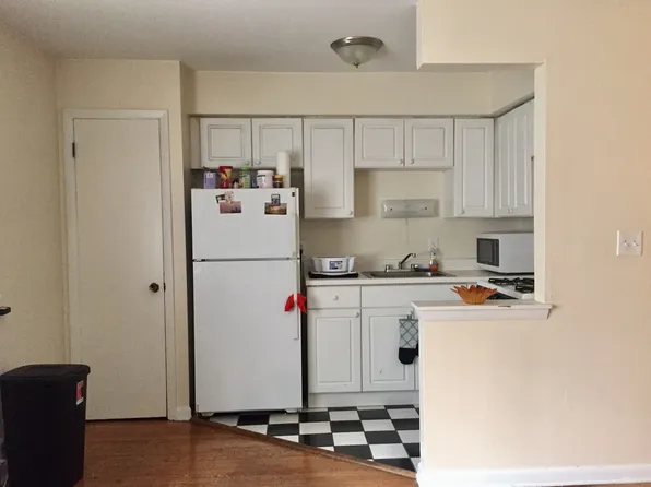 1579 Farwell, 1579 N Farwell Ave APT 109, Milwaukee, WI 53202