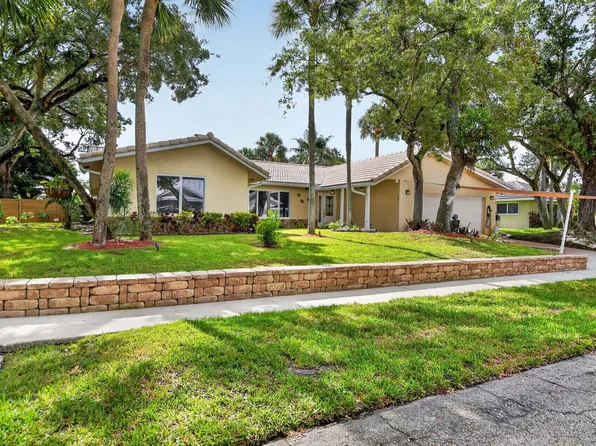 32 SW 14TH Avenue, Boca Raton, FL 33486