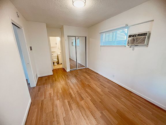 5th image of 328-330 N Curtis Ave #D