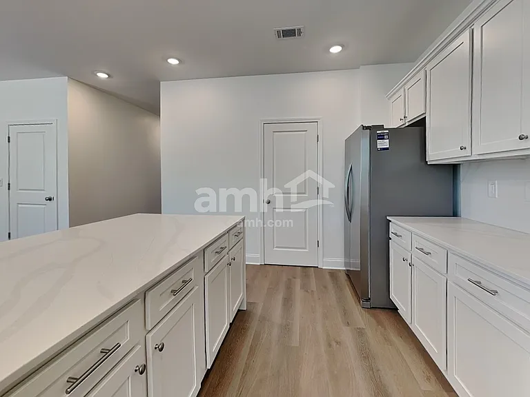 190 Hickory Pointe Loop — Photo 4
