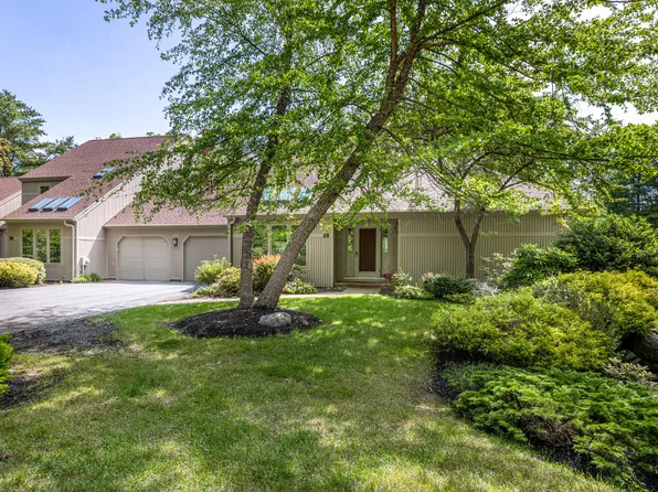 28 Wildwood Drive #28, Cape Elizabeth, ME 04107