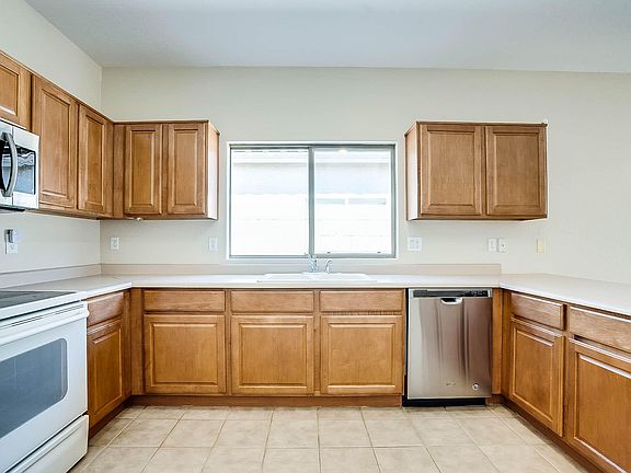 5th image of 44853 W Paraiso Ln