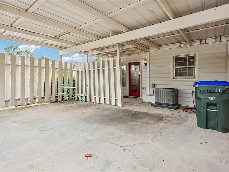 102 Holcomb Ferry Rd — Photo 24