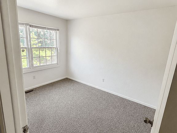 5th image of 116 Woodgate Rd #116