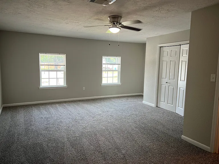 2510 Goldenrod St — Photo 8