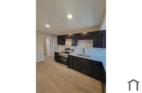 Building Photo - 10348 Durness Dr