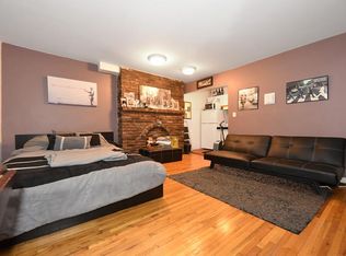 244 W 20th St, New York, NY 10011