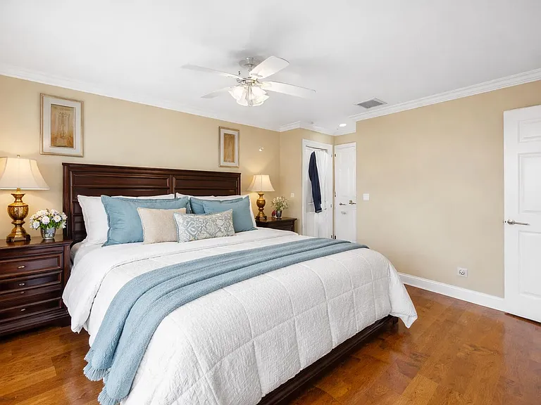 6934 Grapeview Blvd — Photo 13