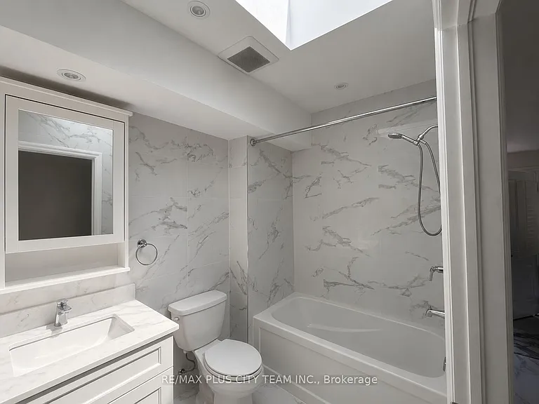 1027 Pape Ave #A — Photo 8