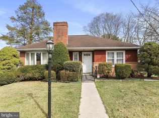 12027 Sherwood Dr, Hagerstown, MD 21742