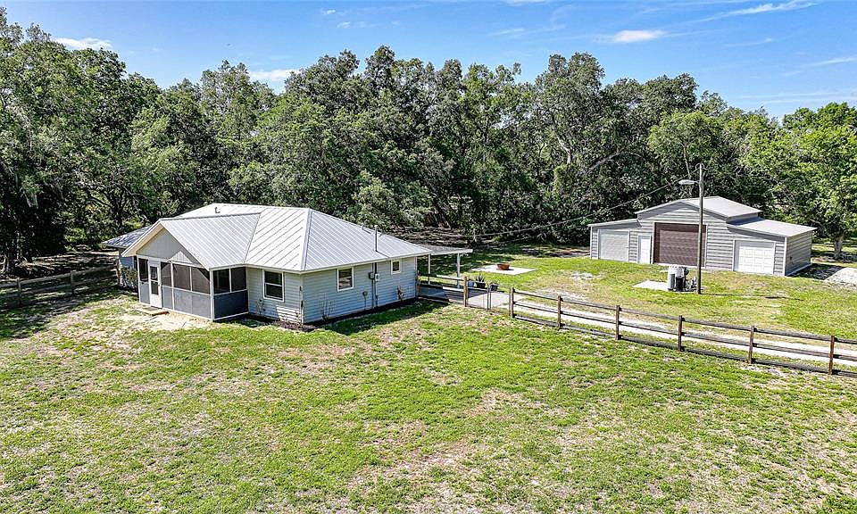 1st image of 3173 SE Quave Dr