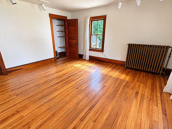 3rd image of 58 Oak St #2