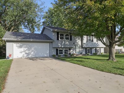 2141 10th St, Nevada, IA, 50201