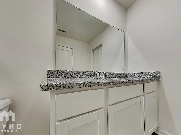 3042 Fulong Dr — Photo 11